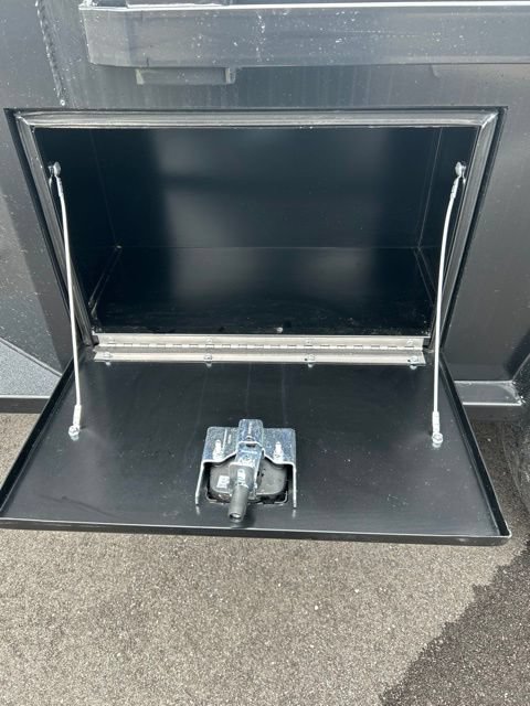 New 2026 Ford F450 XL w/ XL Chrome Package AWD/4WD image 36