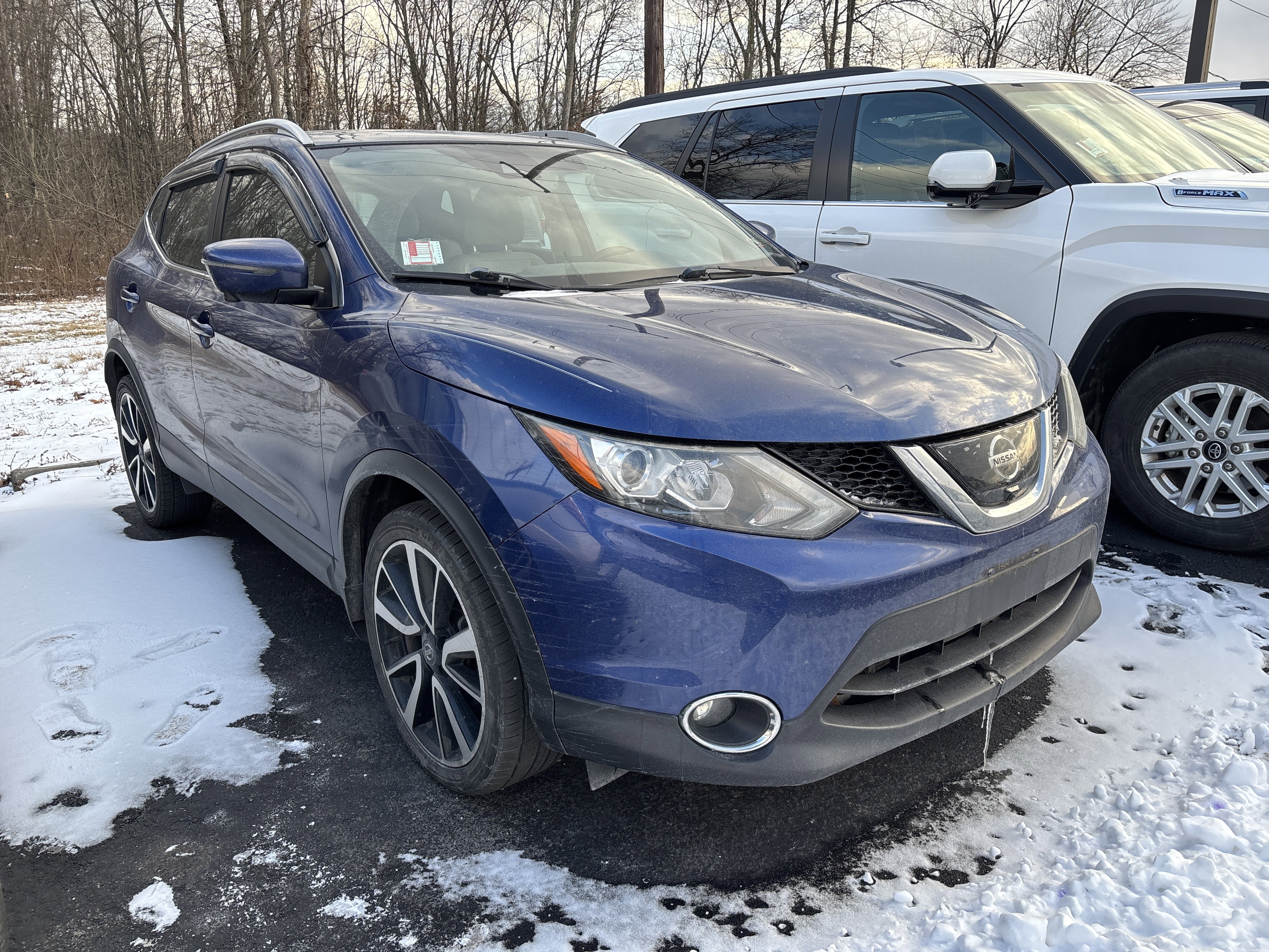 Used 2018 Nissan Rogue Sport SL w/ SL Premium Package