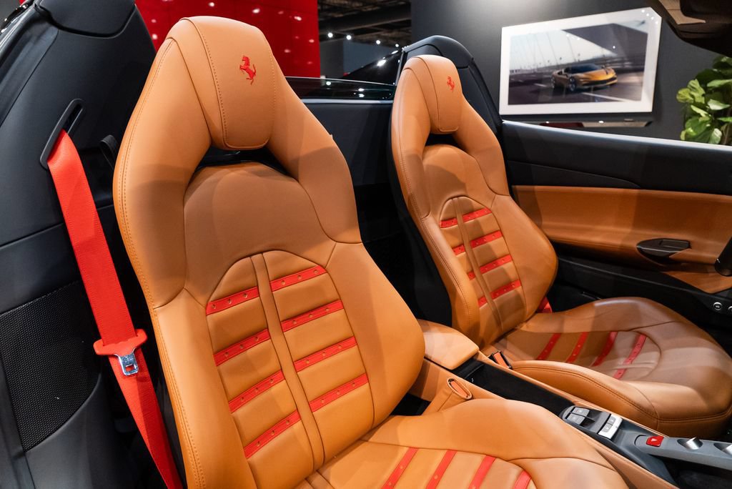 Certified 2019 Ferrari 488 Spider RWD image 39