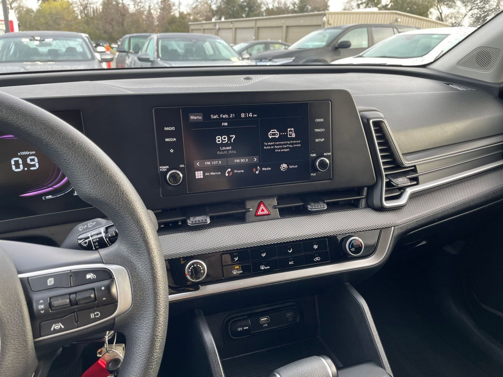 Used 2025 Kia Sportage LX image 17