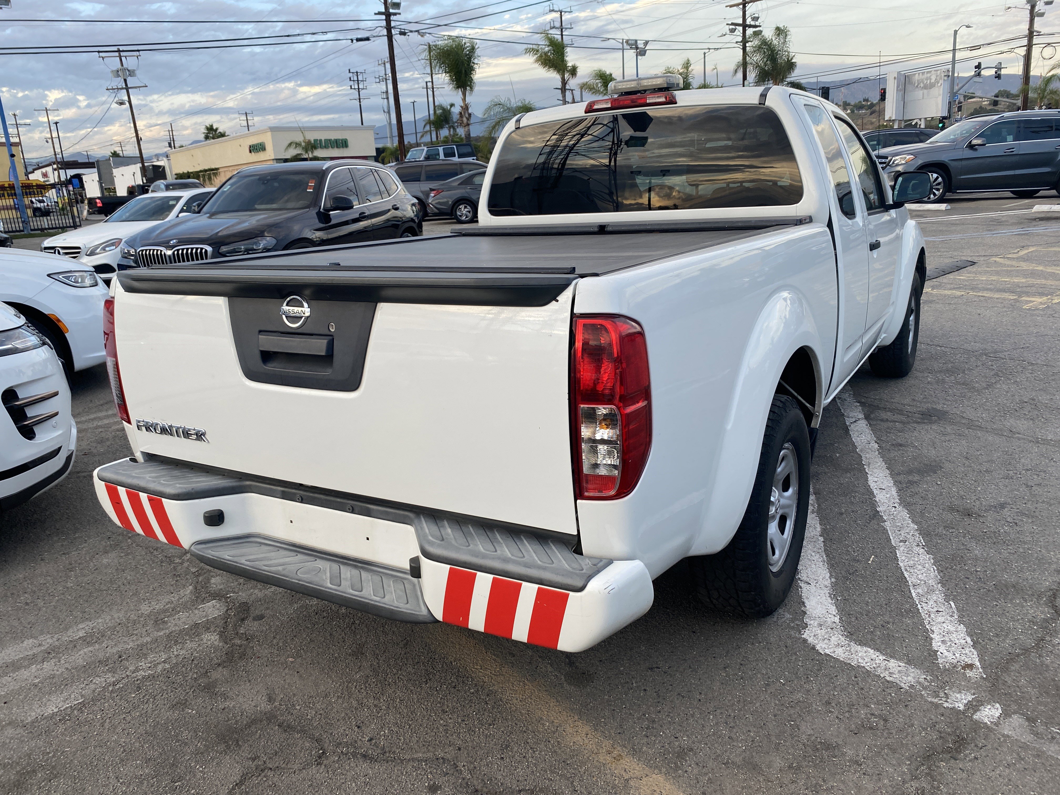 Used 2019 Nissan Frontier S image 8