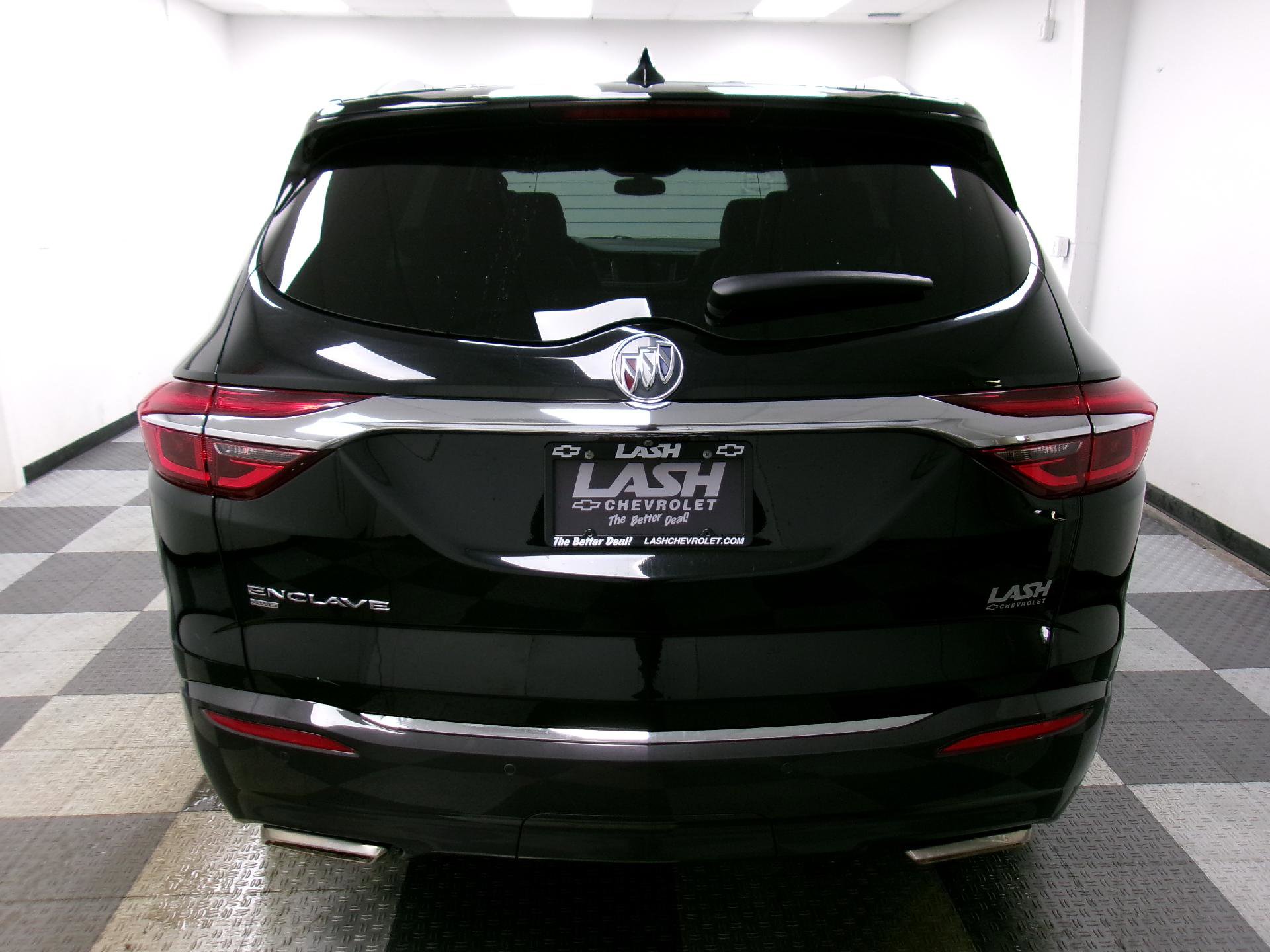 Used 2021 Buick Enclave Essence image 14