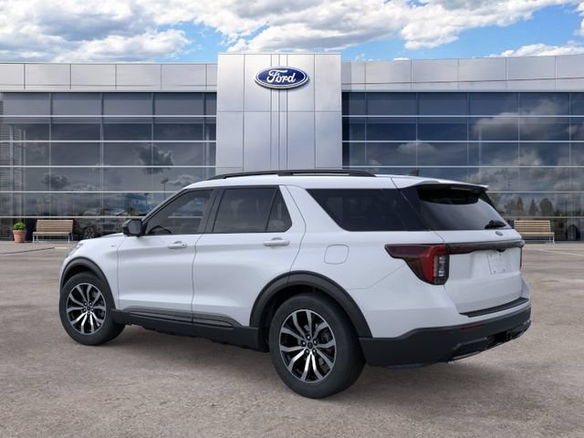 New 2026 Ford Explorer ST-Line RWD image 4