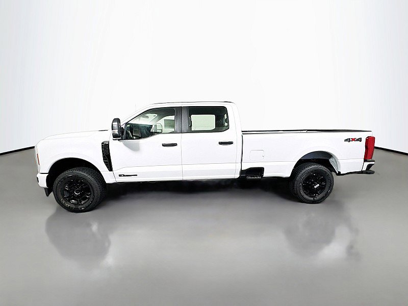New 2026 Ford F350 XL image 4
