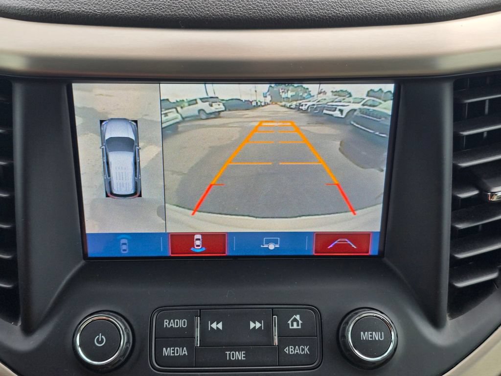 Certified 2017 GMC Acadia Denali w/ Technology Package FWD image 22