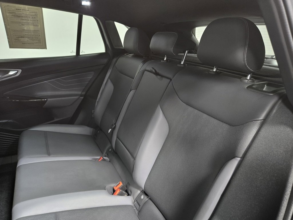 Used 2023 Volkswagen ID.4 Pro S image 28