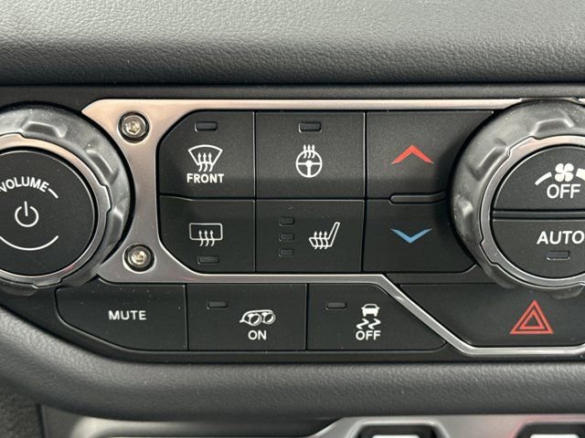New 2026 Jeep Wrangler Unlimited Rubicon 392 image 19