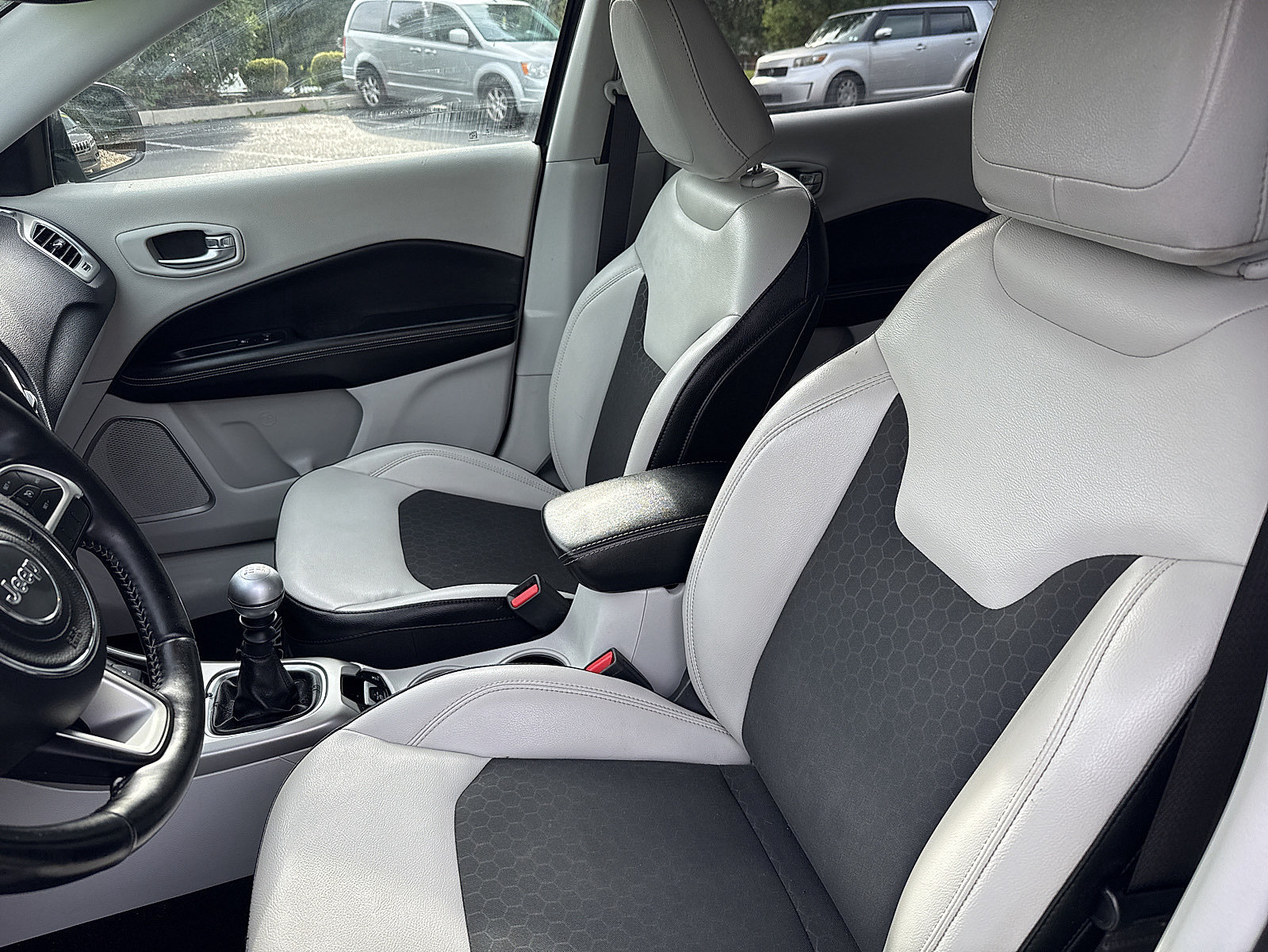 Used 2019 Jeep Compass Latitude w/ Popular Equipment Group AWD/4WD image 26