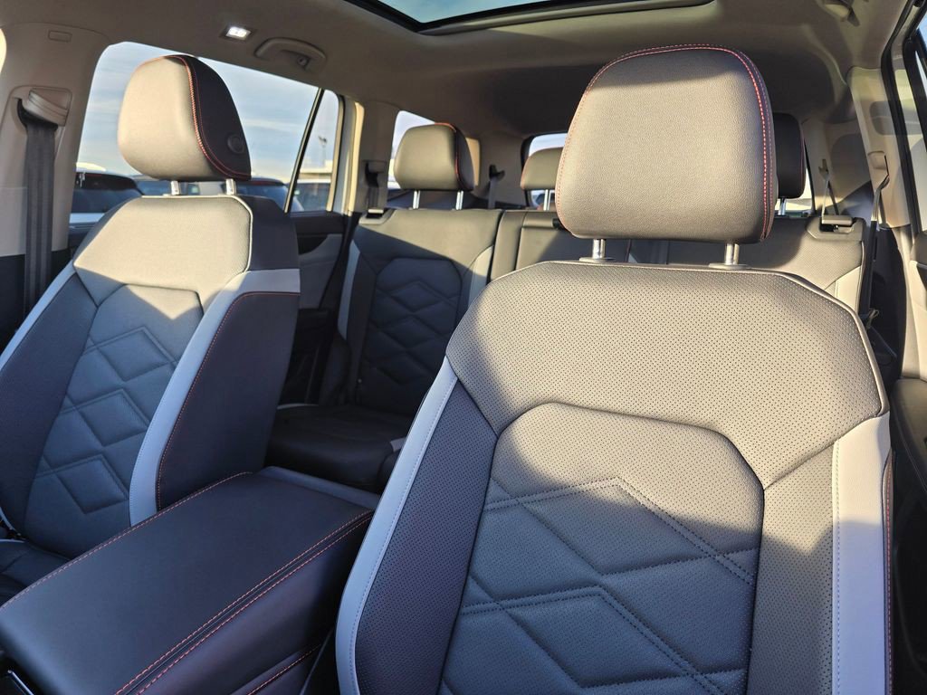 New 2026 Volkswagen Atlas Peak Edition AWD/4WD image 24