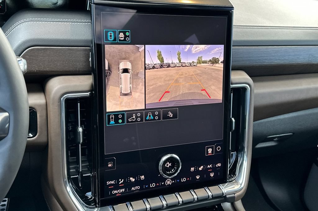 New 2026 GMC Yukon Denali Ultimate AWD/4WD image 22