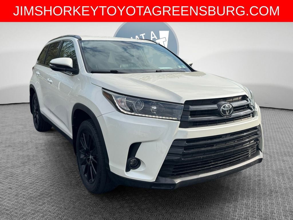 Used 2019 Toyota Highlander SE AWD/4WD image 1