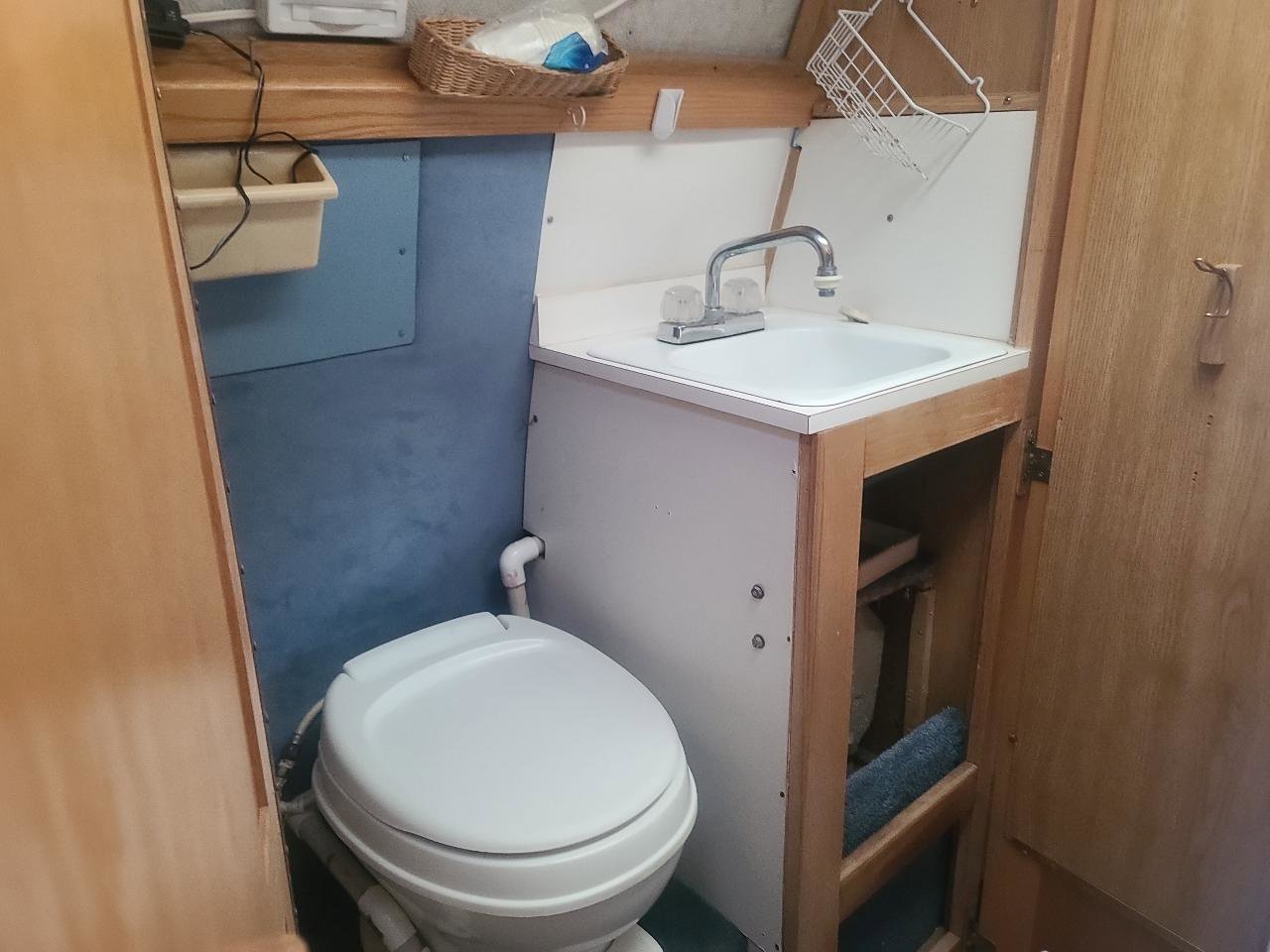 Used 1996 Dodge B3500 RWD image 39