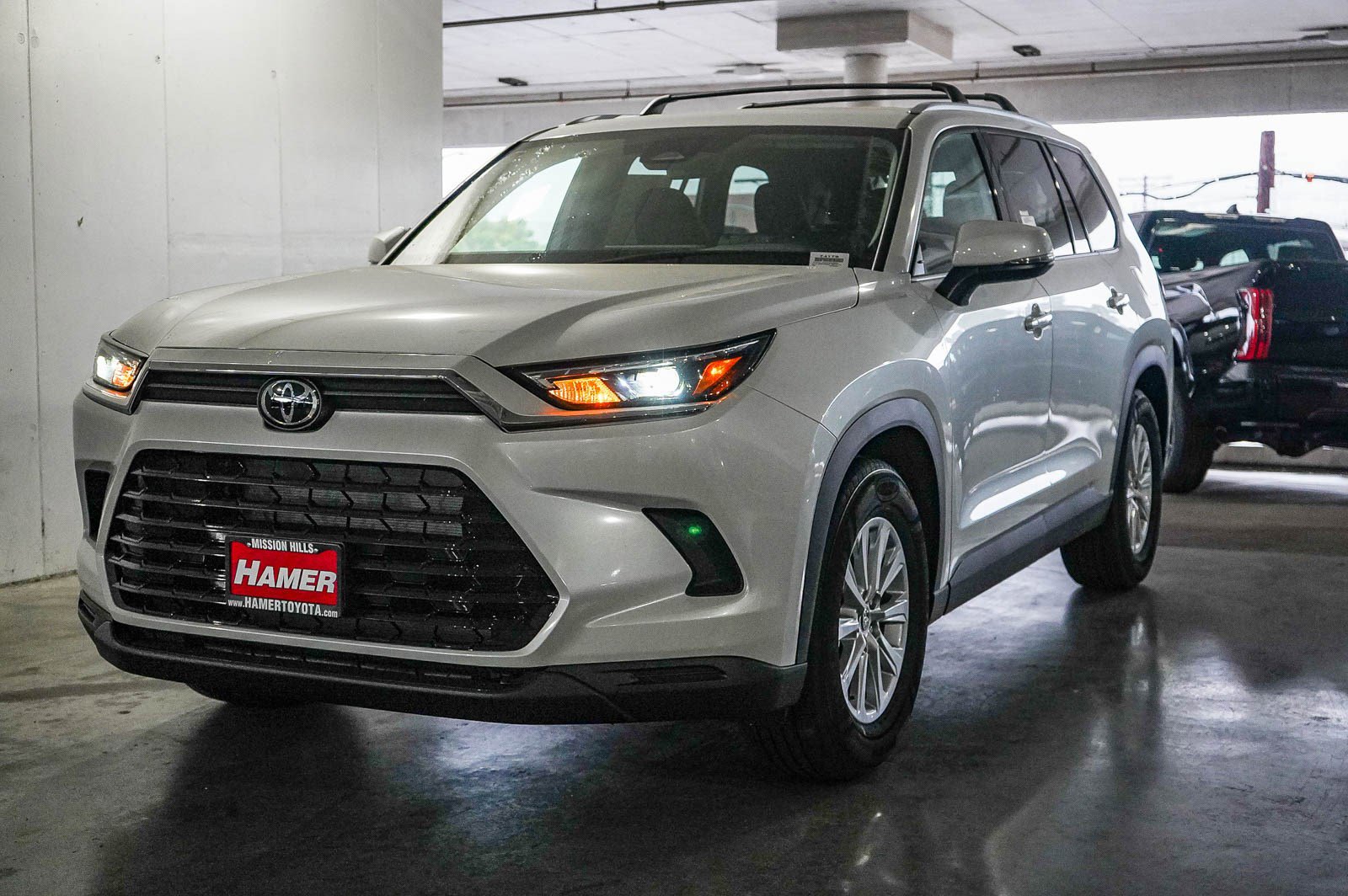 New 2026 Toyota Grand Highlander XLE image 3