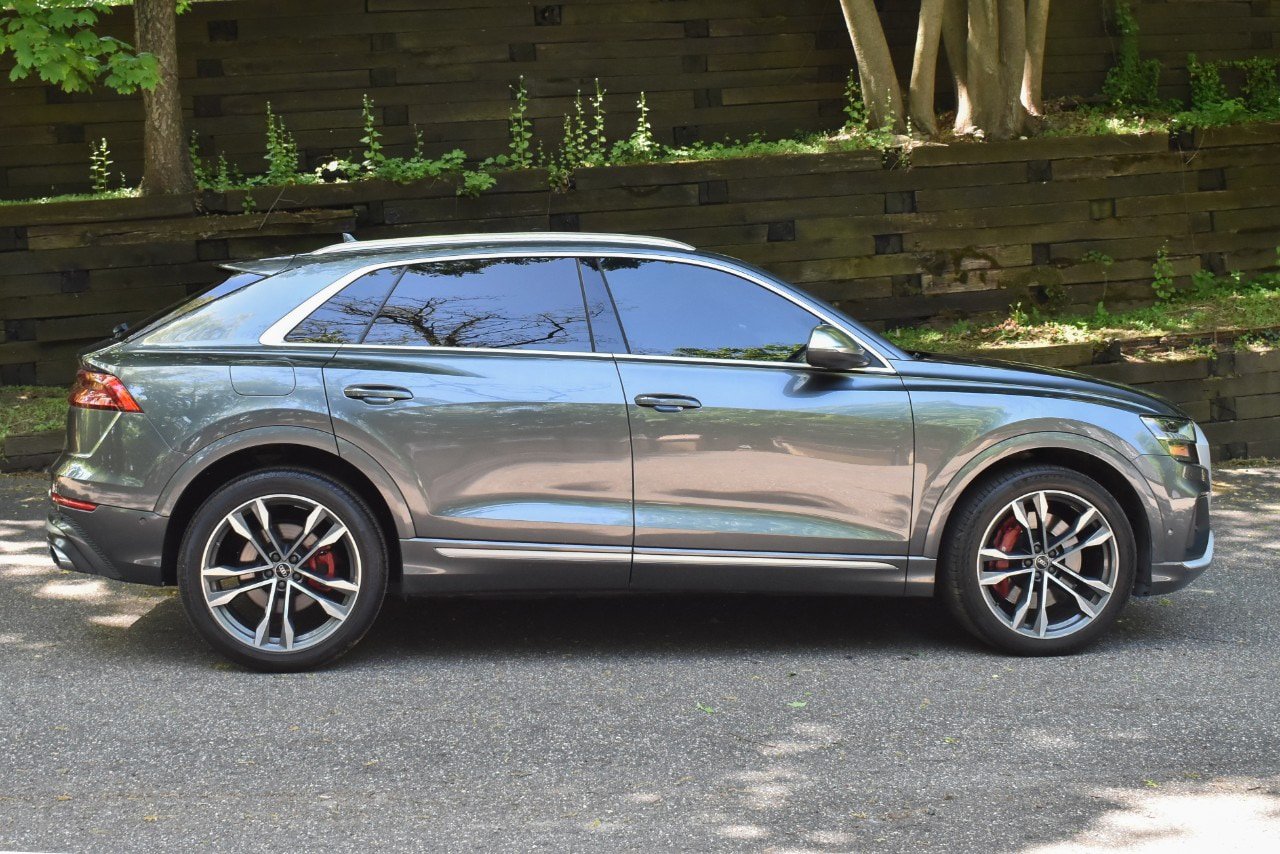 Used 2022 Audi SQ8 Prestige w/ Prestige Package AWD/4WD image 9