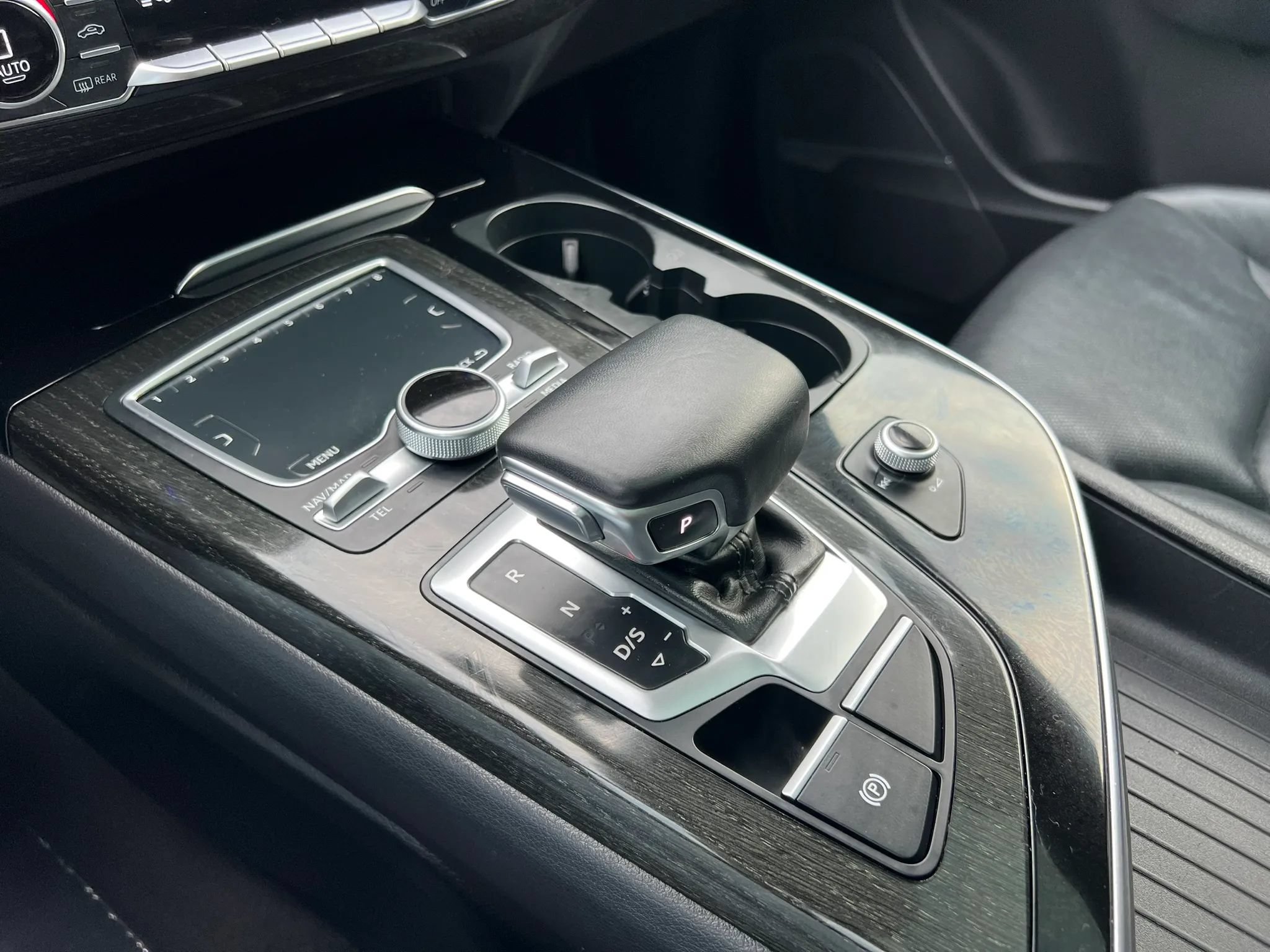 Used 2019 Audi Q7 3.0T Premium Plus AWD/4WD image 30