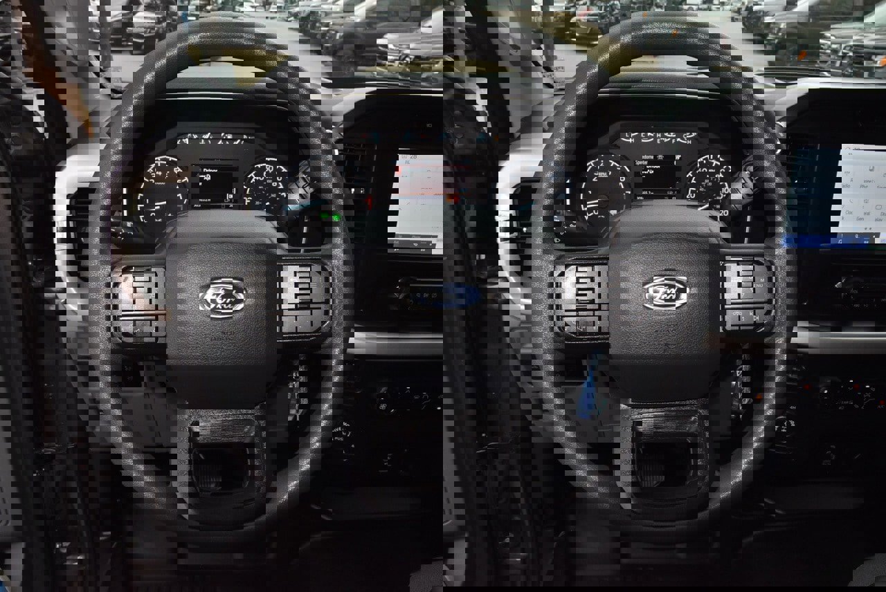 Used 2023 Ford F150 XL image 19