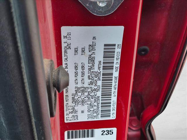 Used 2022 Toyota Tacoma TRD Sport w/ Technology Package RWD image 23