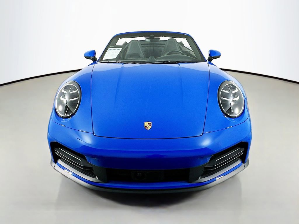Certified 2025 Porsche 911 Carrera RWD image 33