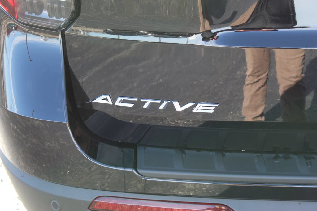 New 2026 Ford Explorer Active AWD/4WD image 4