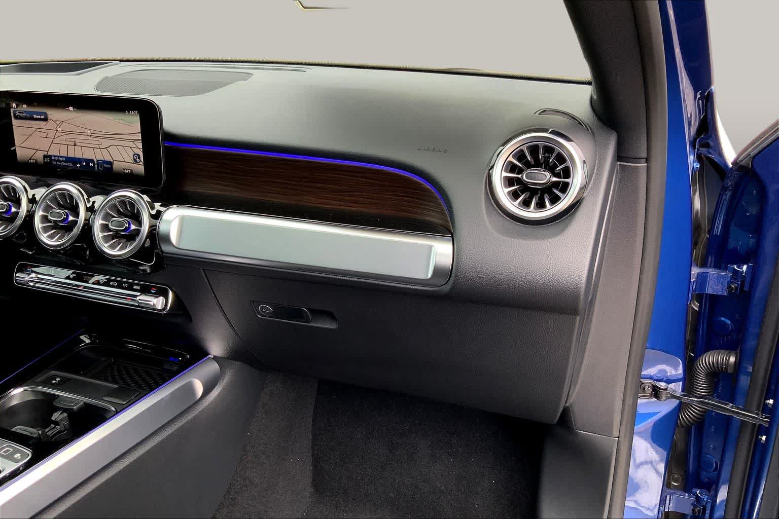 New 2026 Mercedes-Benz GLB 250 4MATIC image 10