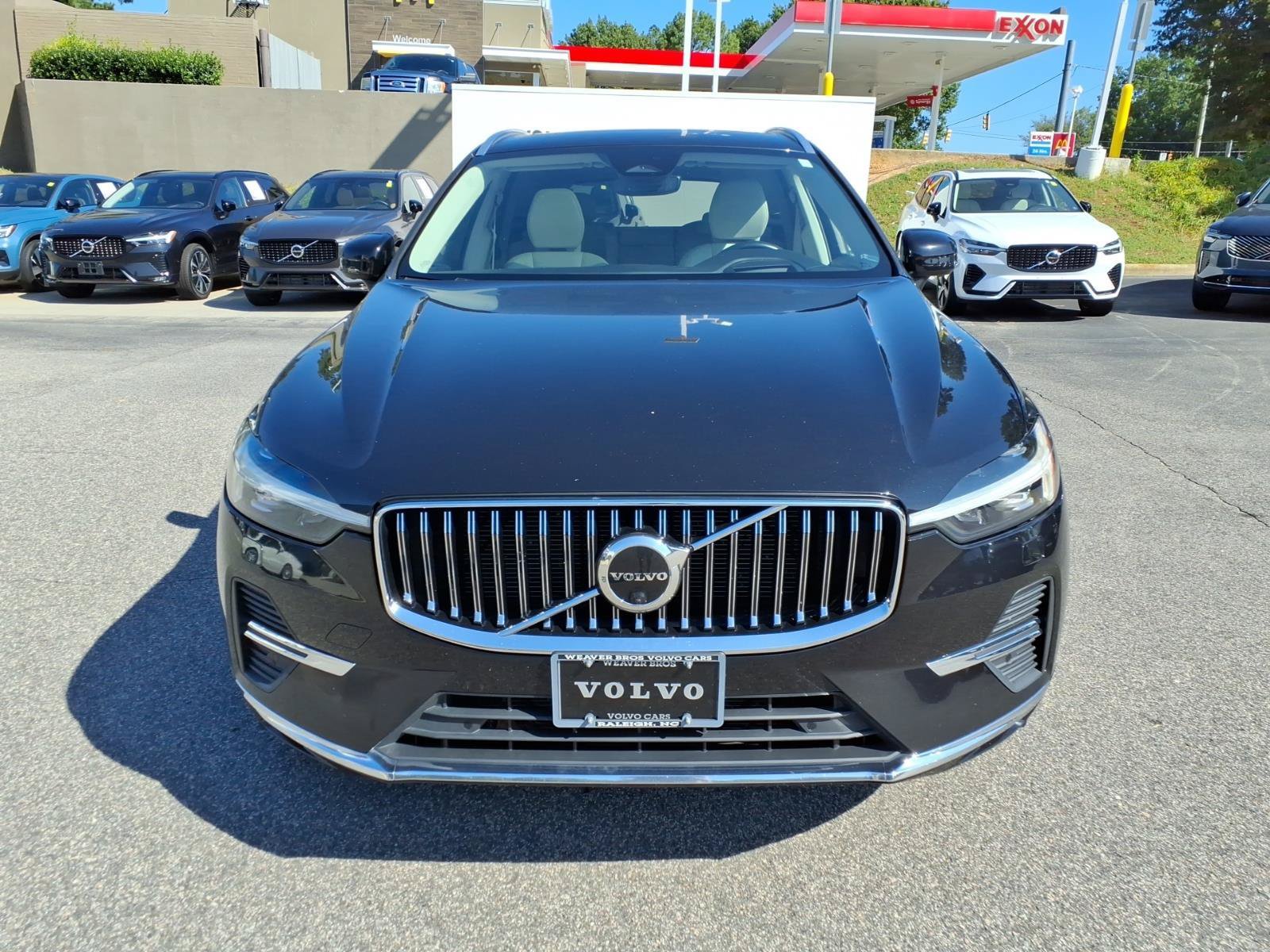 Used 2022 Volvo XC60 B5 Inscription w/ Advanced Package AWD/4WD image 10