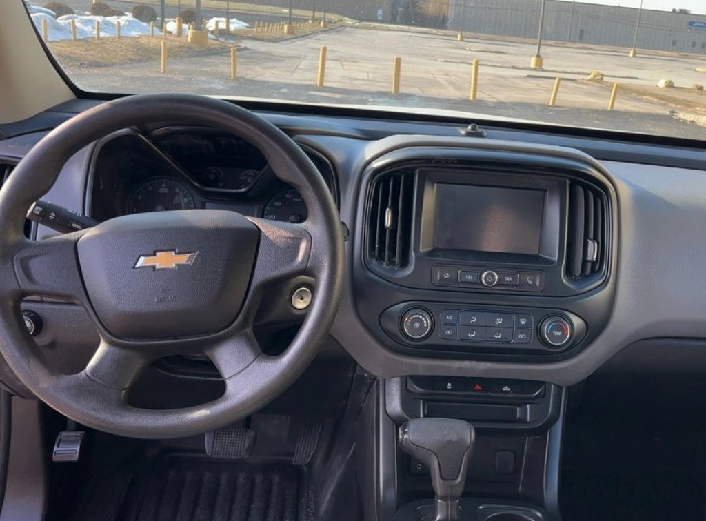 Used 2018 Chevrolet Colorado W/T image 8