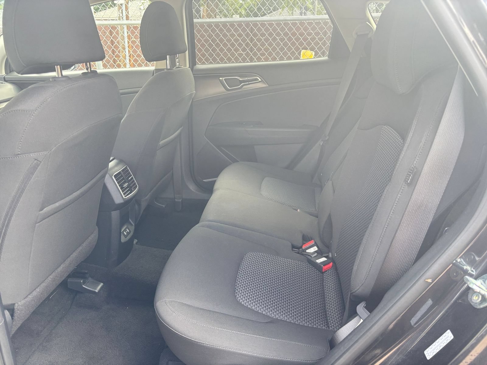 Used 2026 Kia Sportage LX AWD/4WD image 19