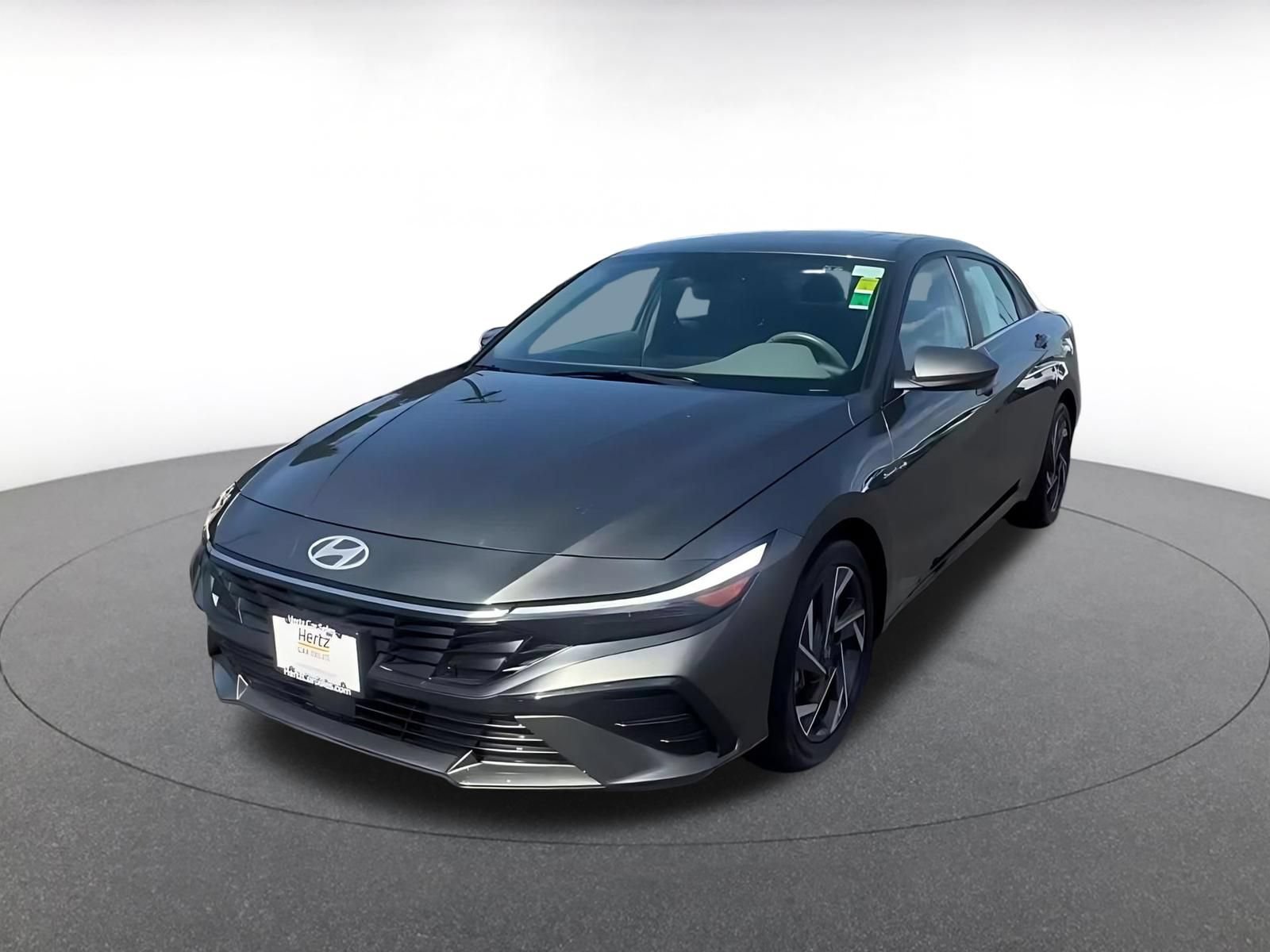 Used 2025 Hyundai Elantra SEL FWD image 6