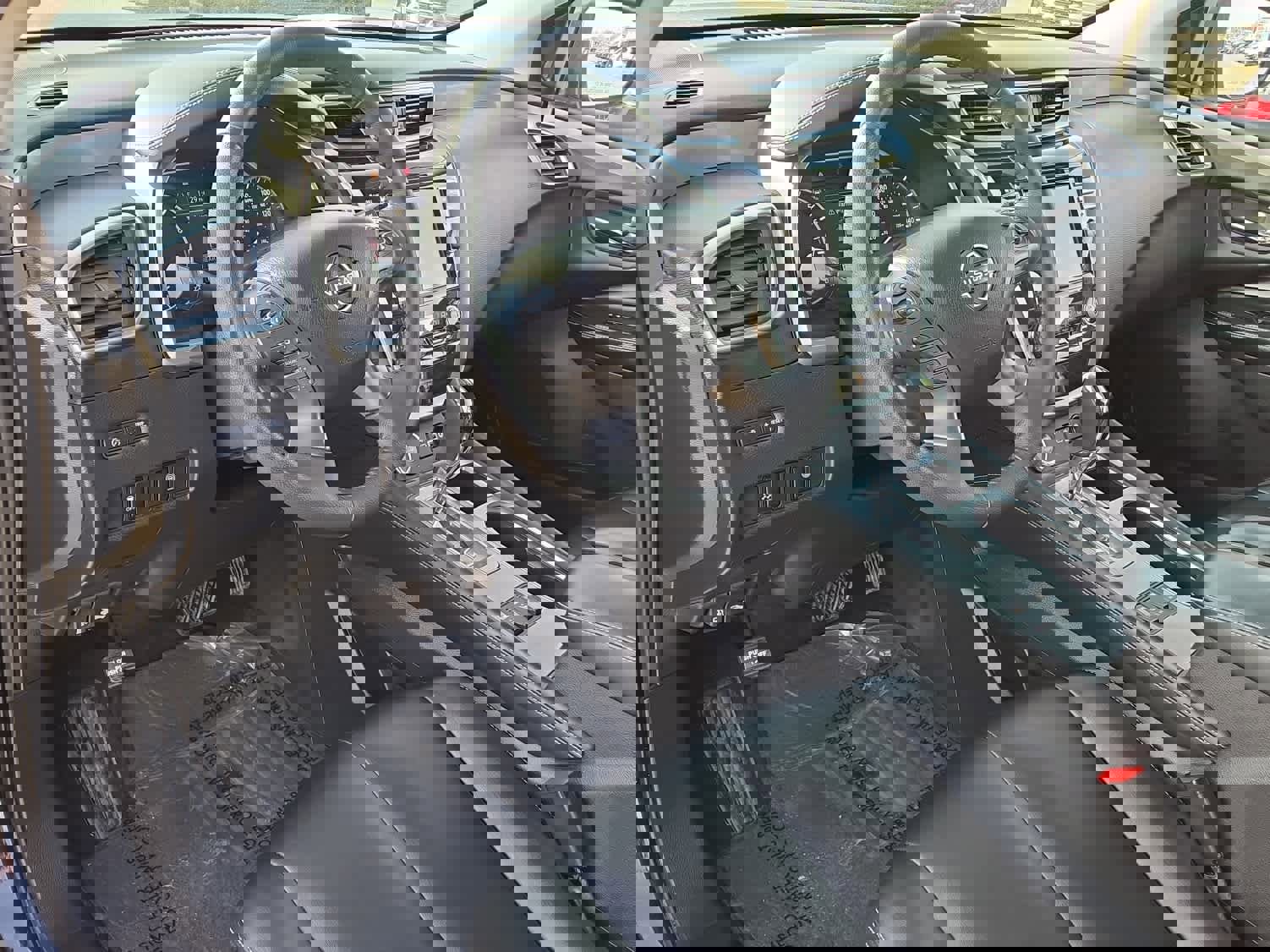 Used 2024 Nissan Murano SV w/ SV Midnight Edition Package image 11