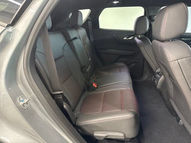 Used 2025 Chevrolet Blazer RS FWD image 32