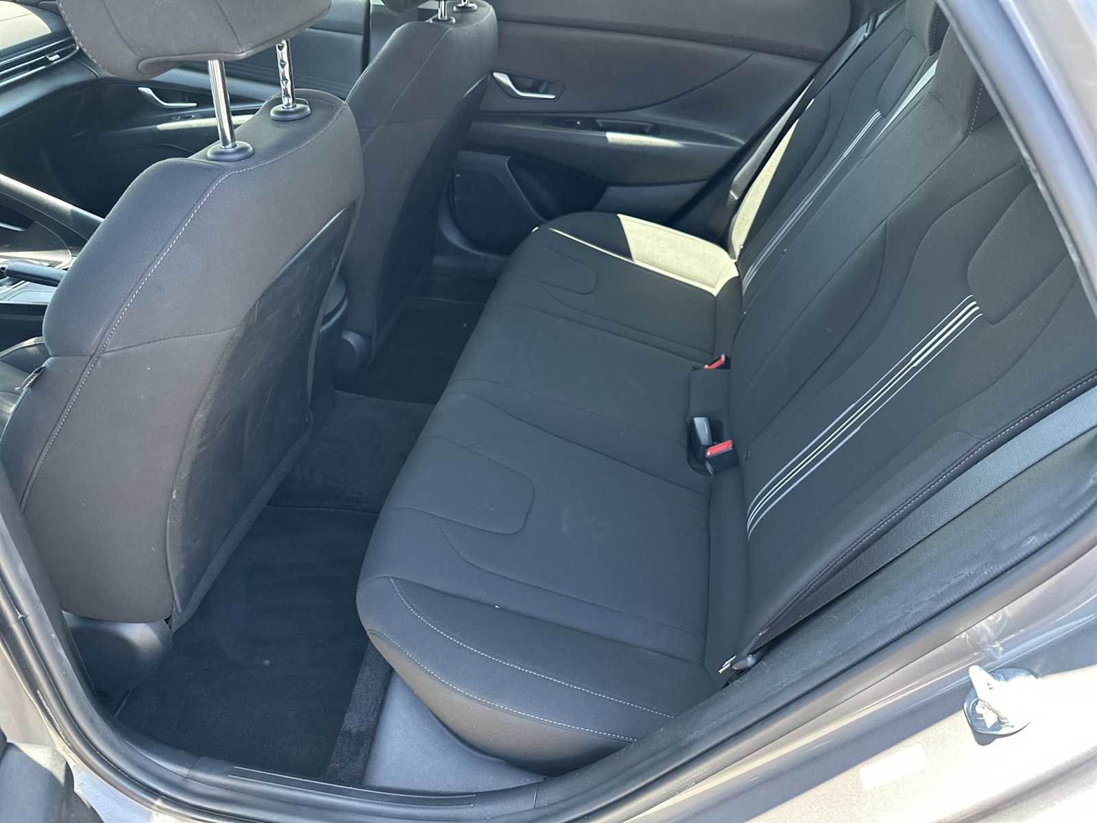 Used 2023 Hyundai Elantra SEL FWD image 22