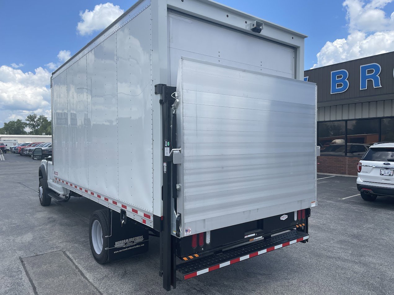 Used 2024 Ford F550 2WD Regular Cab Super Duty image 5