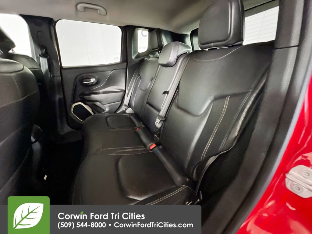 Used 2015 Jeep Renegade Limited AWD/4WD image 27