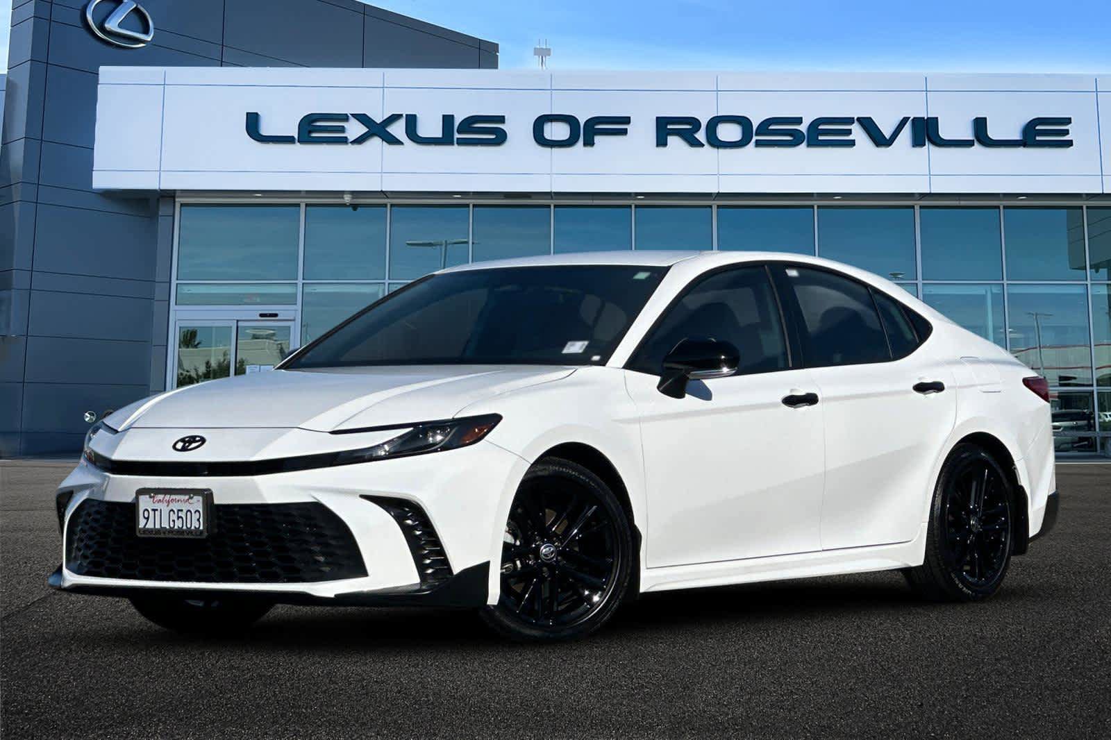 Used 2025 Toyota Camry SE