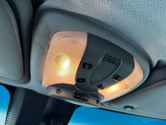 Used 2016 Mercedes-Benz Sprinter 2500 image 36