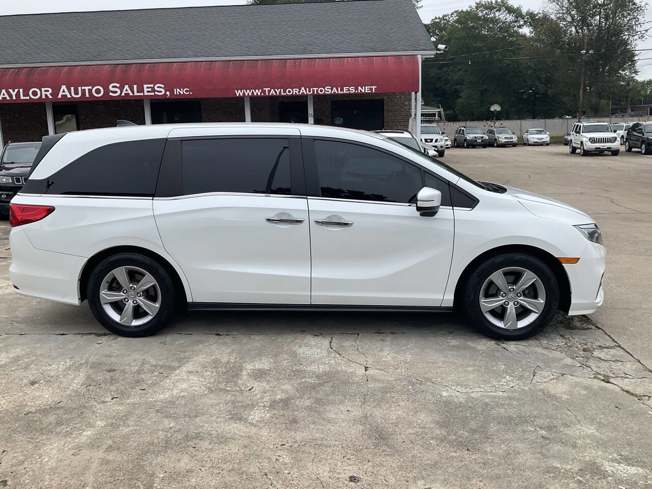 Used 2020 Honda Odyssey EX-L image 2