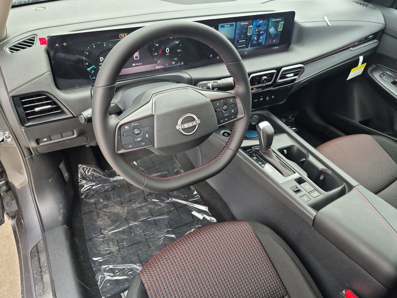 New 2027 Nissan Sentra SR w/ Floor Mat Package FWD image 2