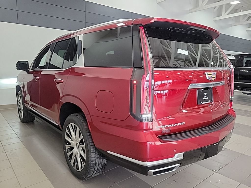 Used 2026 Cadillac Escalade Platinum Luxury AWD/4WD image 3