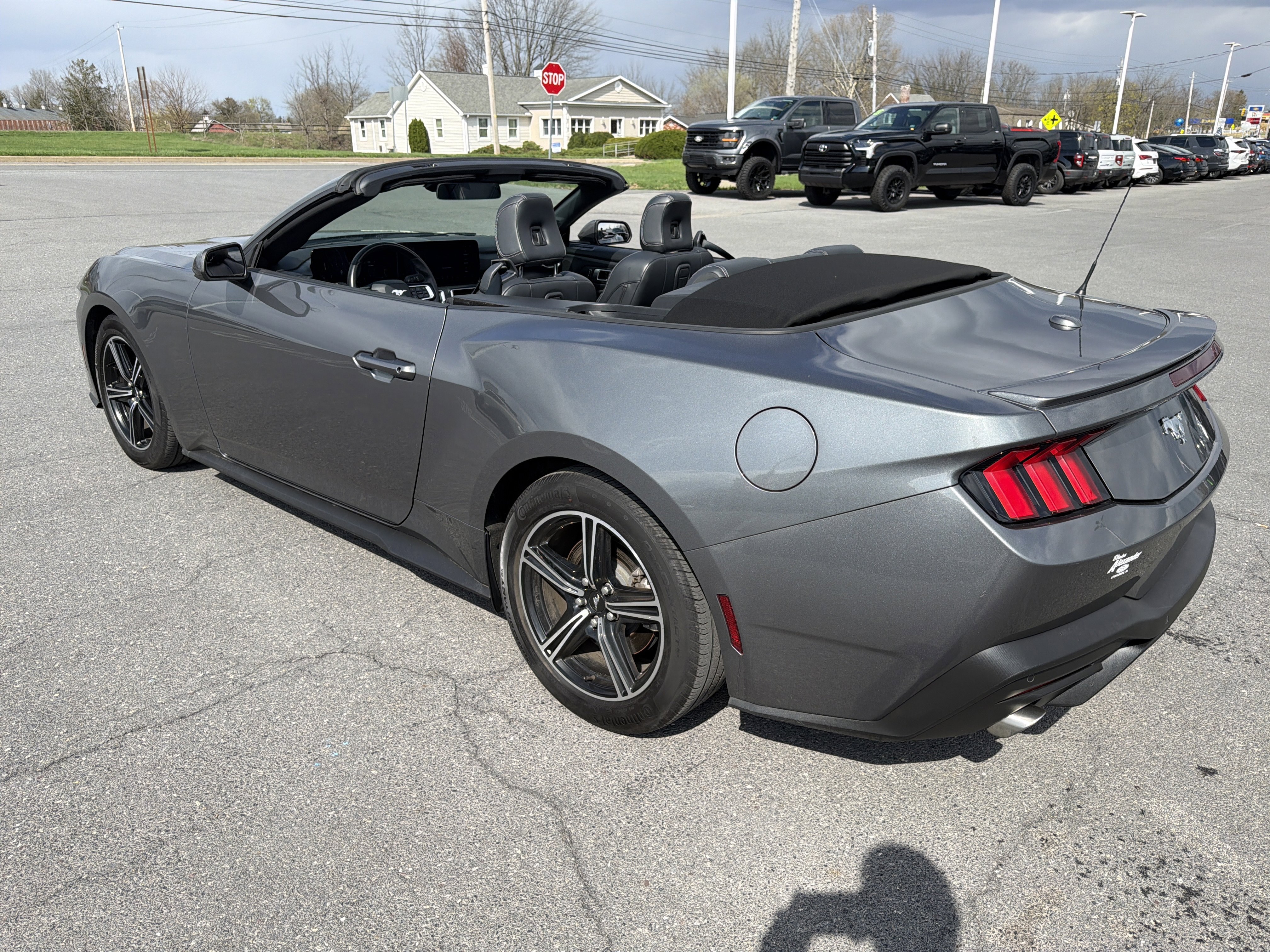 Certified 2025 Ford Mustang Premium image 34