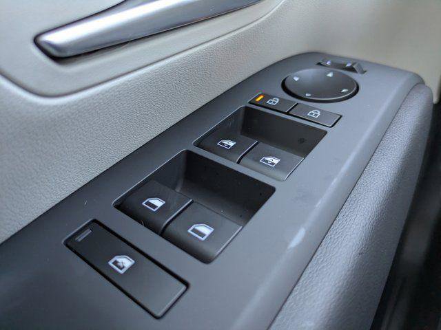 New 2026 Hyundai Tucson SEL image 18