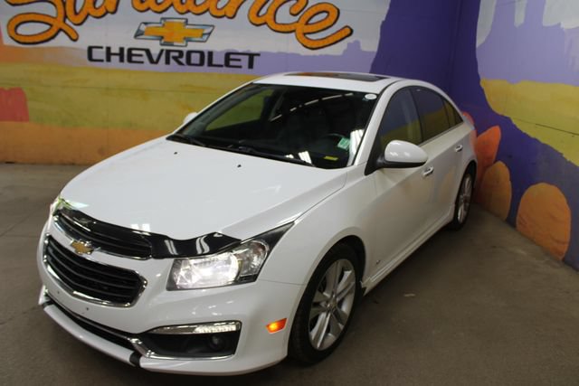 Used 2016 Chevrolet Cruze LTZ FWD image 4