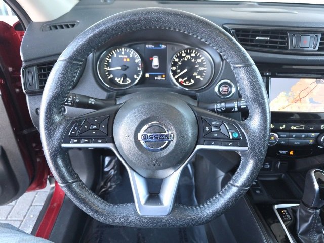 Used 2020 Nissan Rogue SL w/ Premium Package image 26