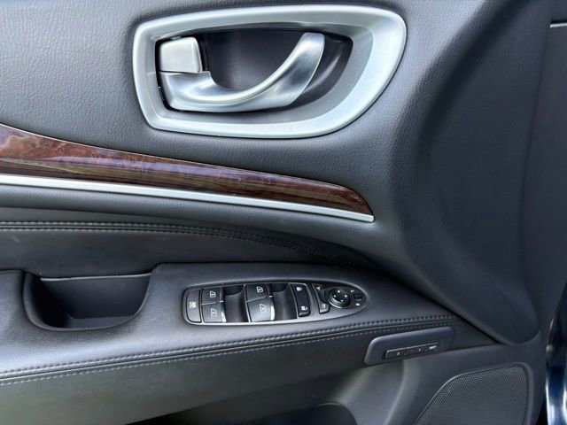 Used 2015 INFINITI QX60 FWD w/ Deluxe Touring Package image 13