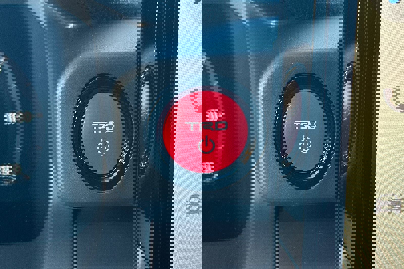 New 2025 Toyota Tacoma TRD Off-Road image 26