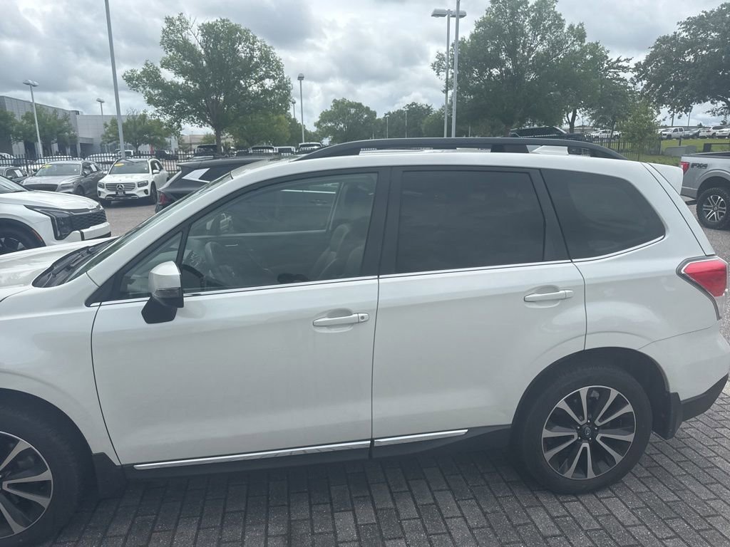 Used 2017 Subaru Forester 2.0XT Touring w/ Popular Package #2 AWD/4WD image 5