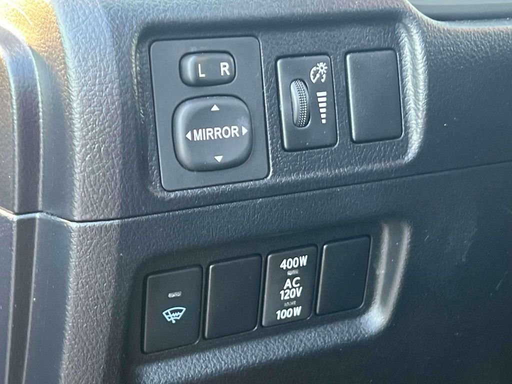 Used 2019 Toyota 4Runner TRD Off-Road Premium AWD/4WD image 21