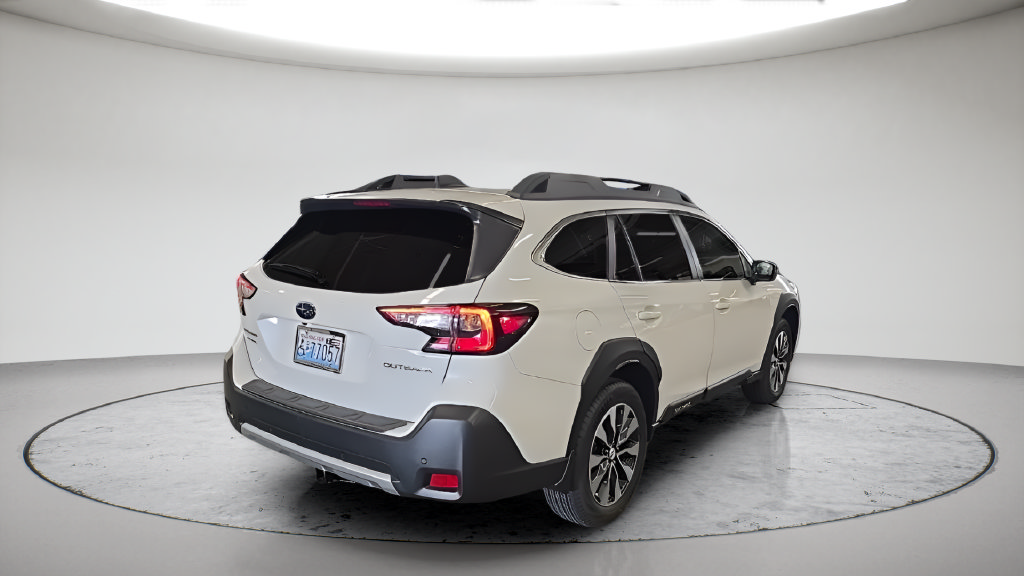Used 2025 Subaru Outback Limited w/ Popular Package #2 AWD/4WD image 7