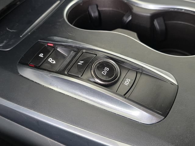 Used 2016 Acura MDX w/ Technology Package AWD/4WD image 30