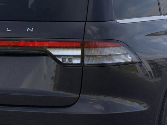 New 2026 Lincoln Aviator AWD image 21