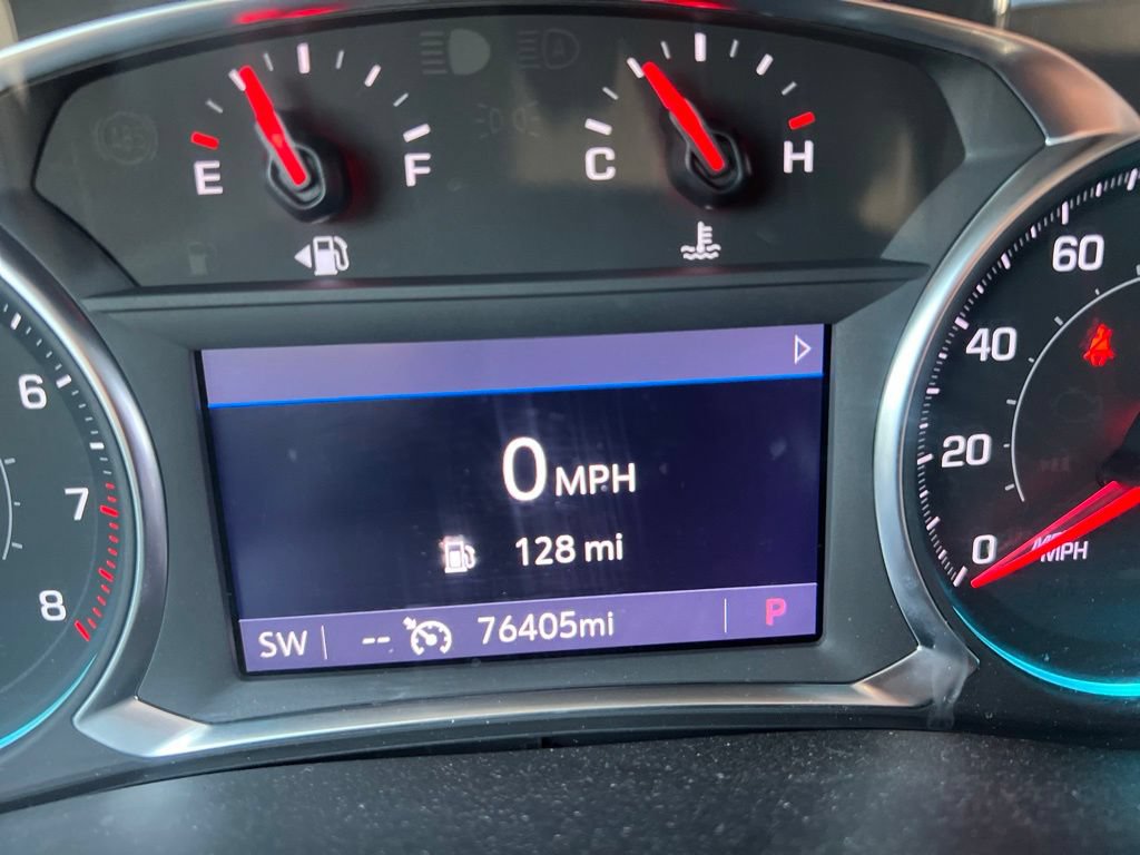 Used 2021 Chevrolet Traverse LT FWD image 16